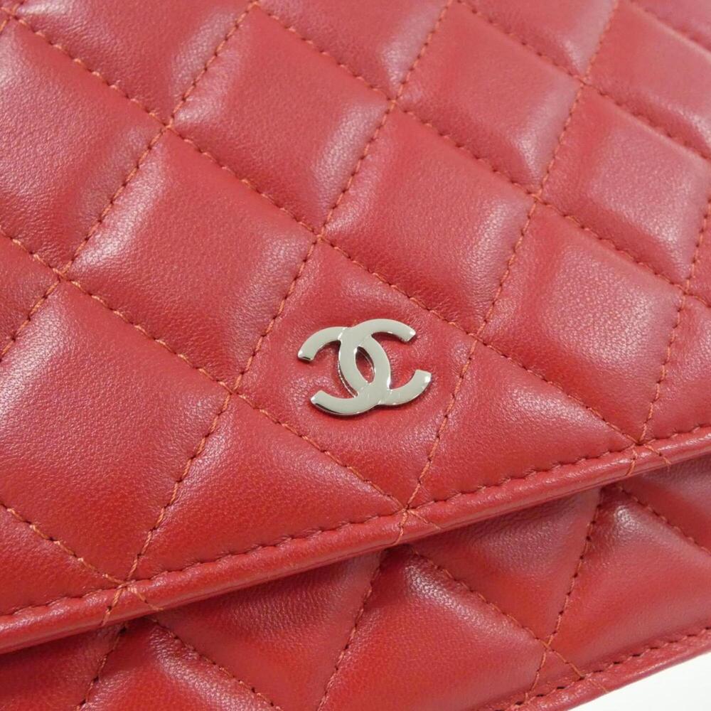 CHANEL Red Wallet - Picture 5 of 10